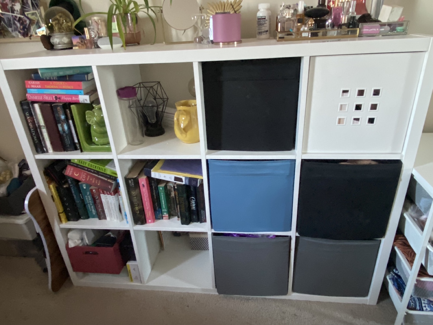 IKEA Kallax 1x4 Shelving Unit - photo 3
