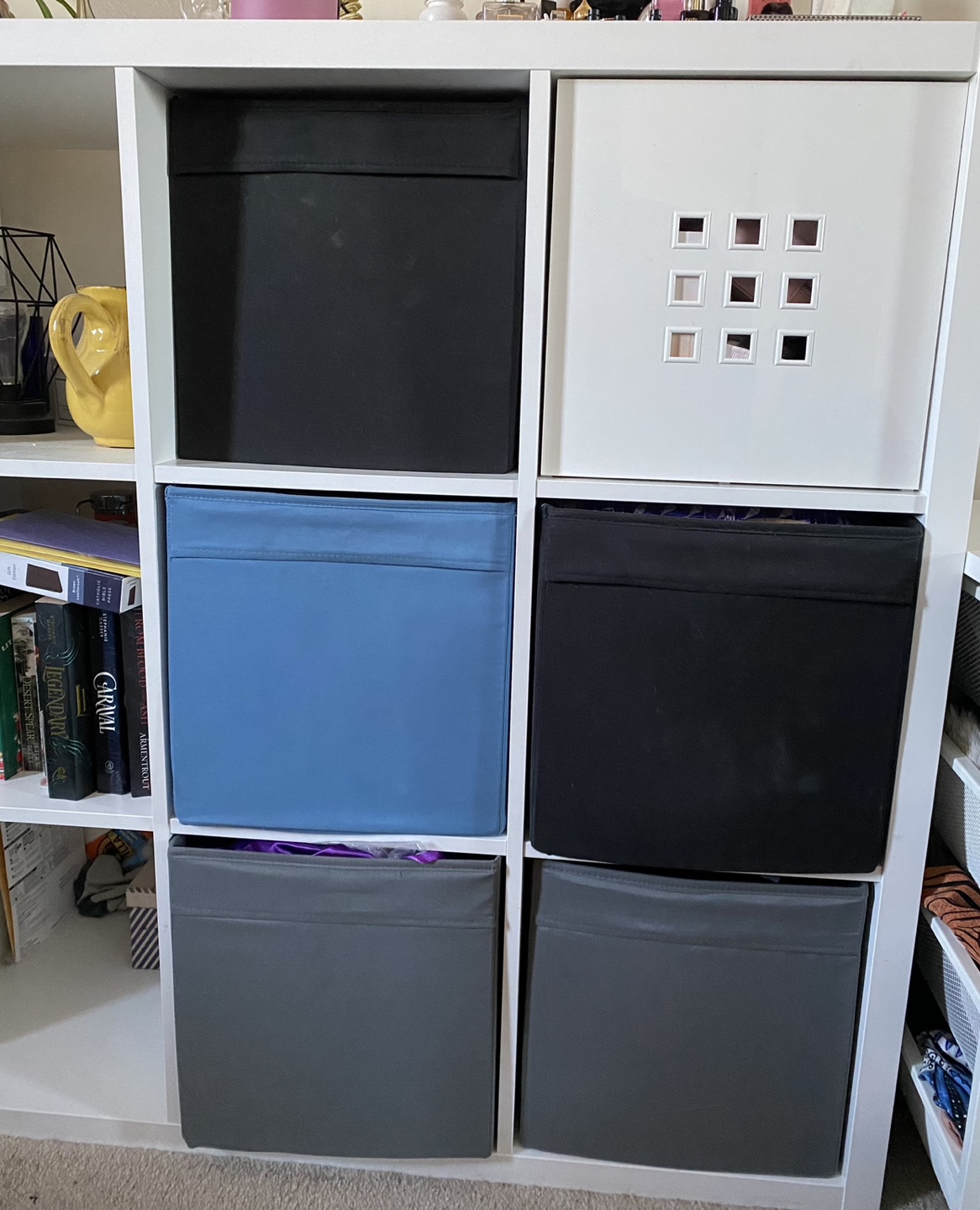 IKEA Kallax 1x4 Shelving Unit - photo 4