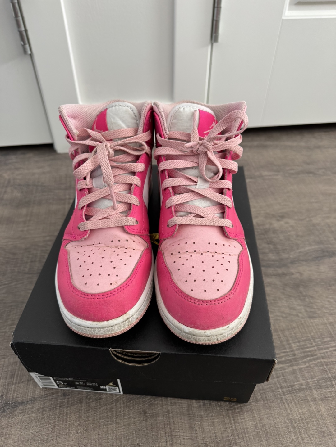 Air Jordan 1 Mid (GS) Size 5Y Pink - photo 4