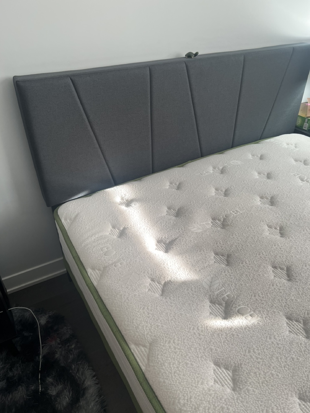 Queen Mattress (Bed frame and headboard not included) - photo 2