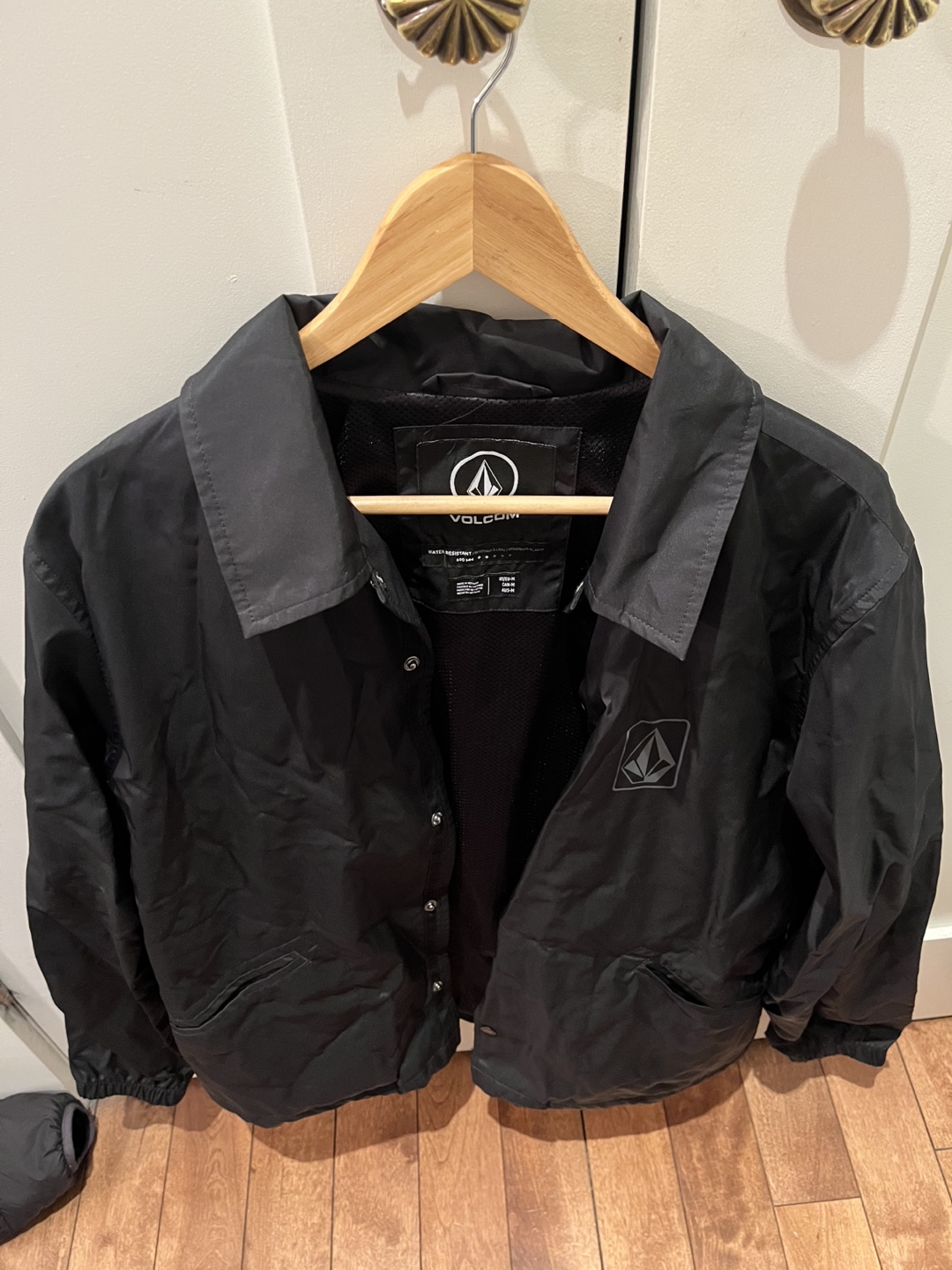 Volcom Men's Black Coaches Jacket