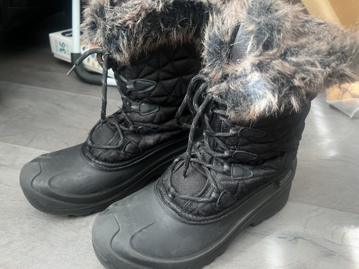 Women's Snow Boots Size 8 - photo 3