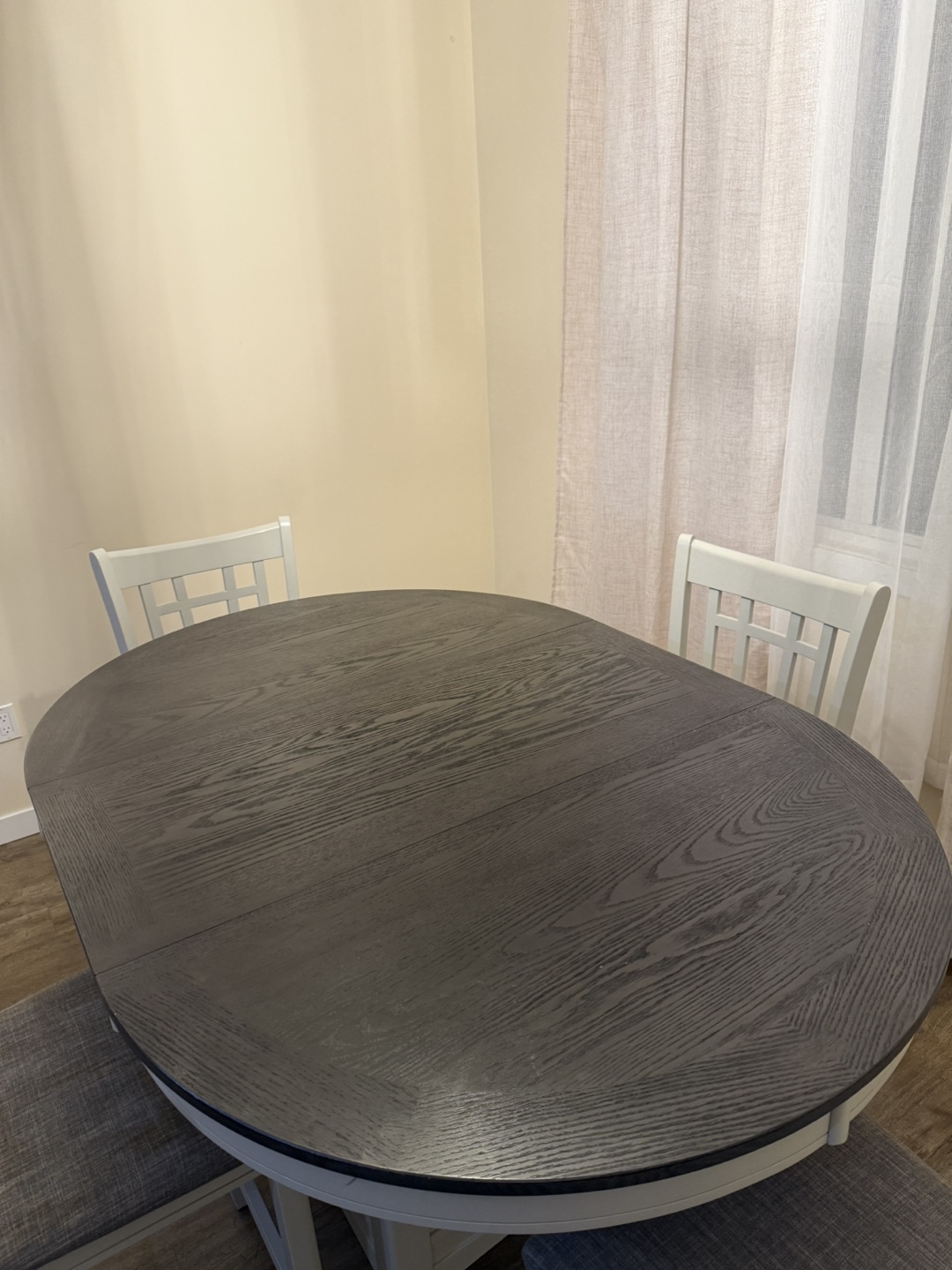 Dining Table & Chairs - photo 5