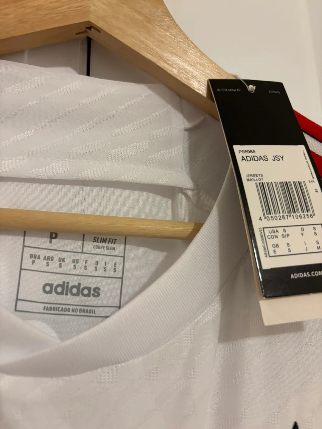 BNWT Authentic Player Version Small Flamengo Away Adidas Jersey image indicator(3)