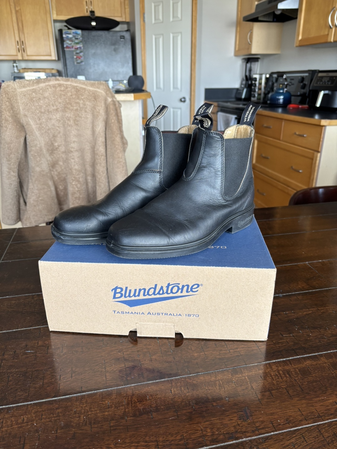 Blundstone Black Boots - Size 8