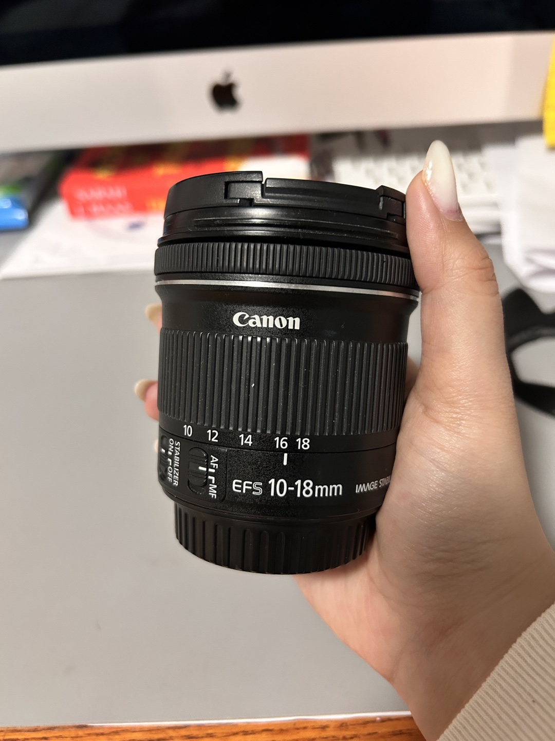 Canon EF-S 10-18mm f/4.5-5.6 IS STM Lens (lens hood included) - photo 5