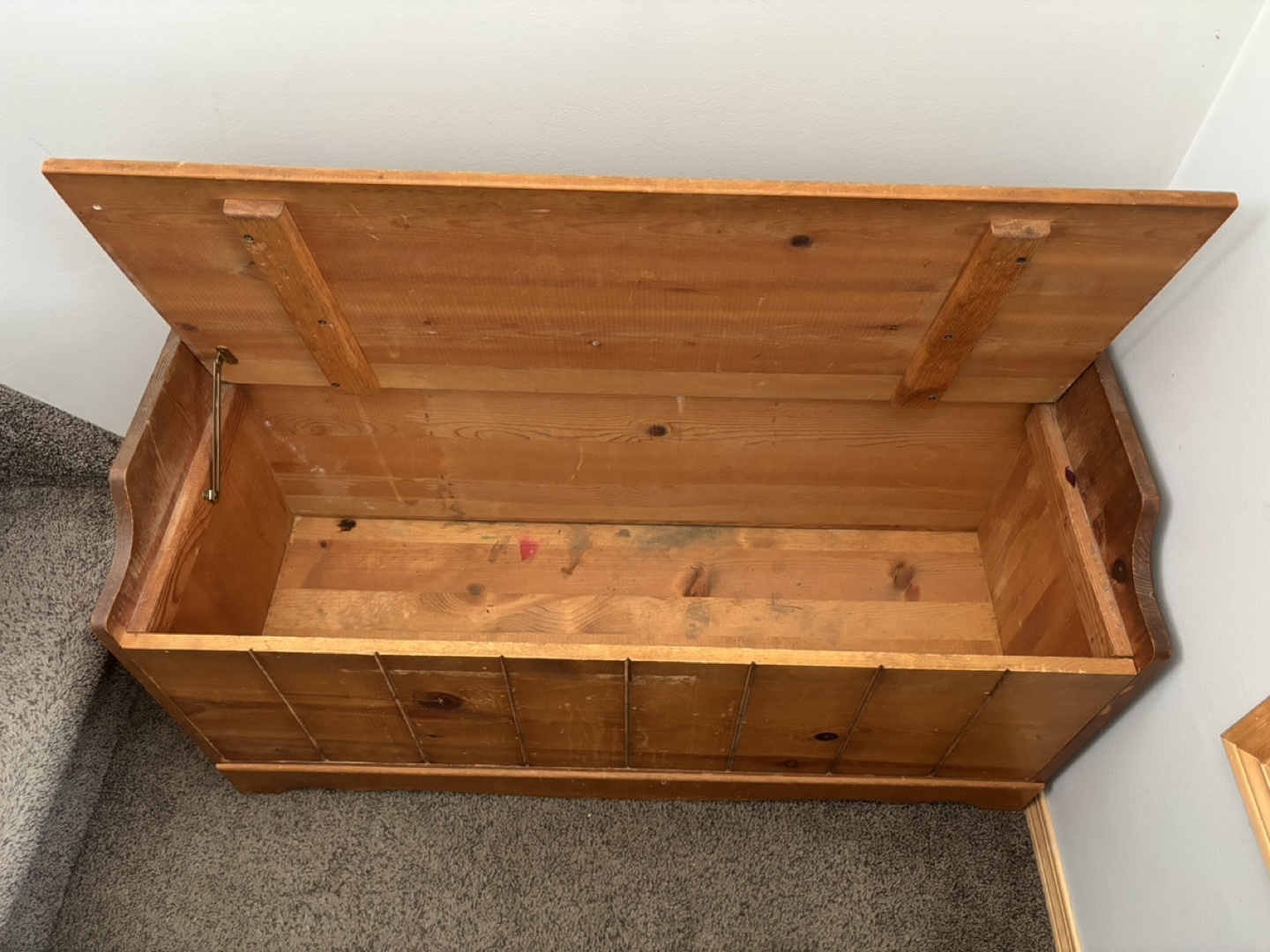 Wooden chest/bench - photo 3