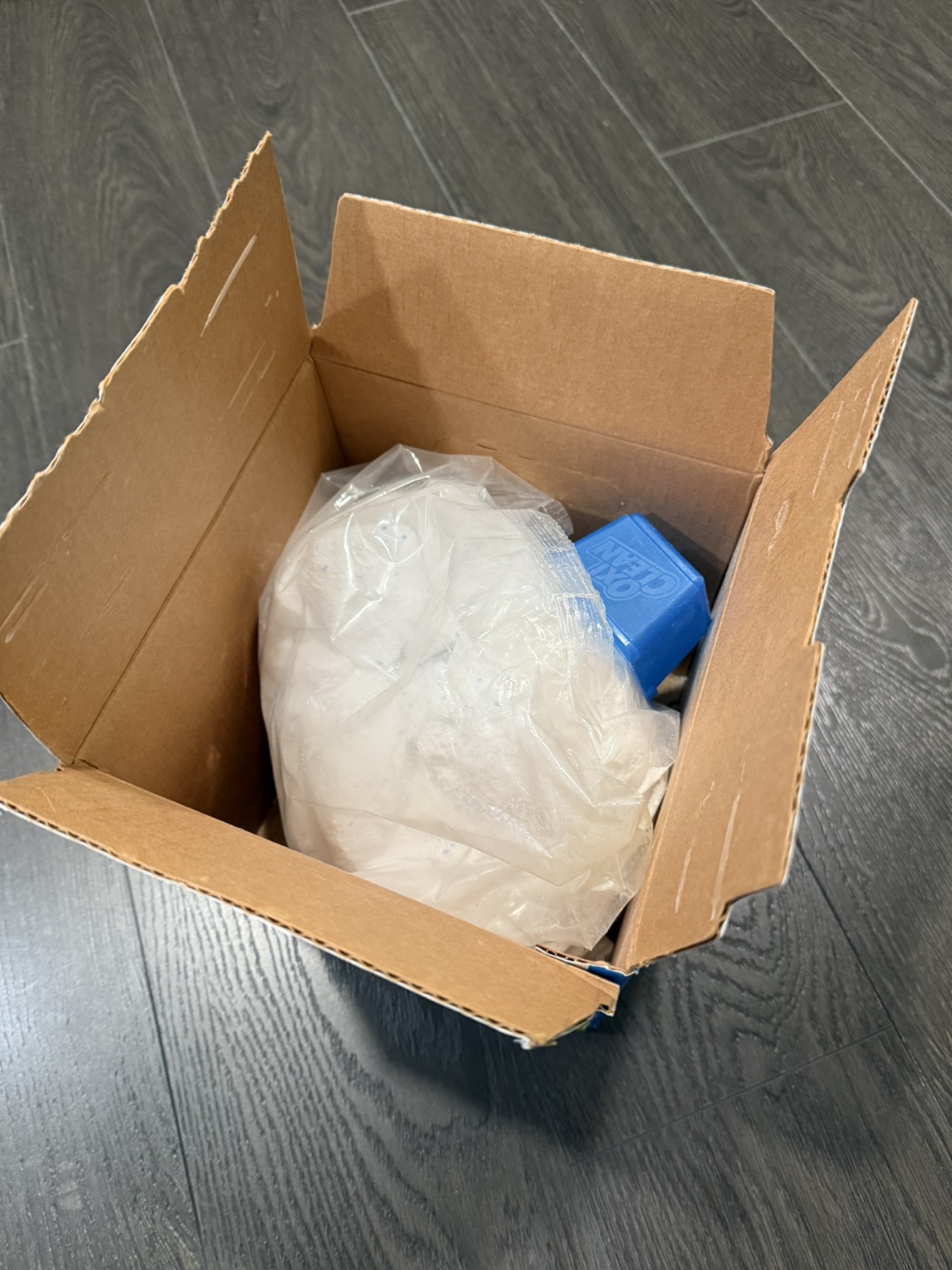 OxiClean Max Efficiency Versatile Stain Remover - photo 2