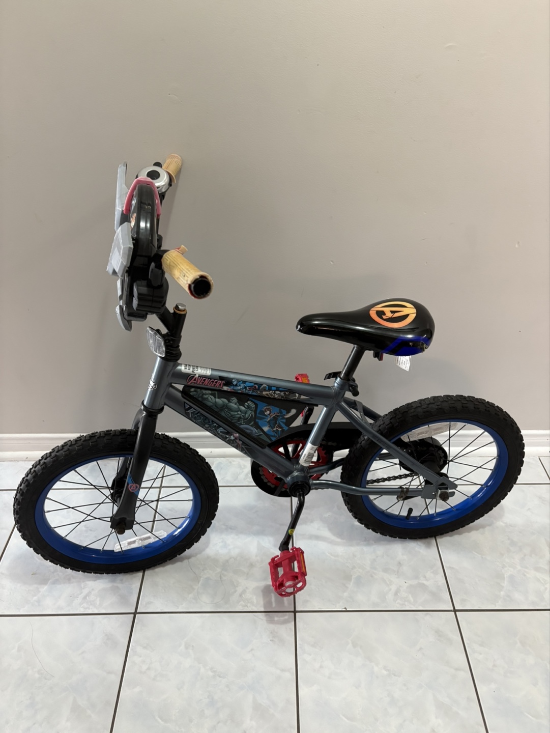 Avengers 16-inch Kids' Bike