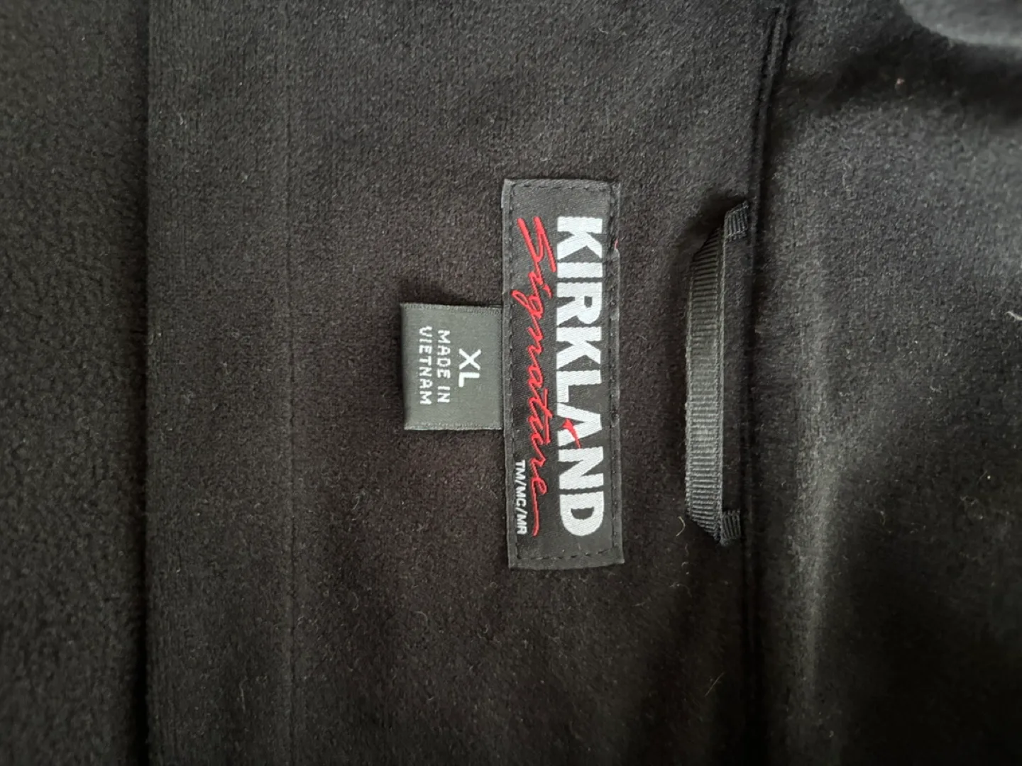 Kirkland Signature Men's Size Softshell Jacket image indicator(3)