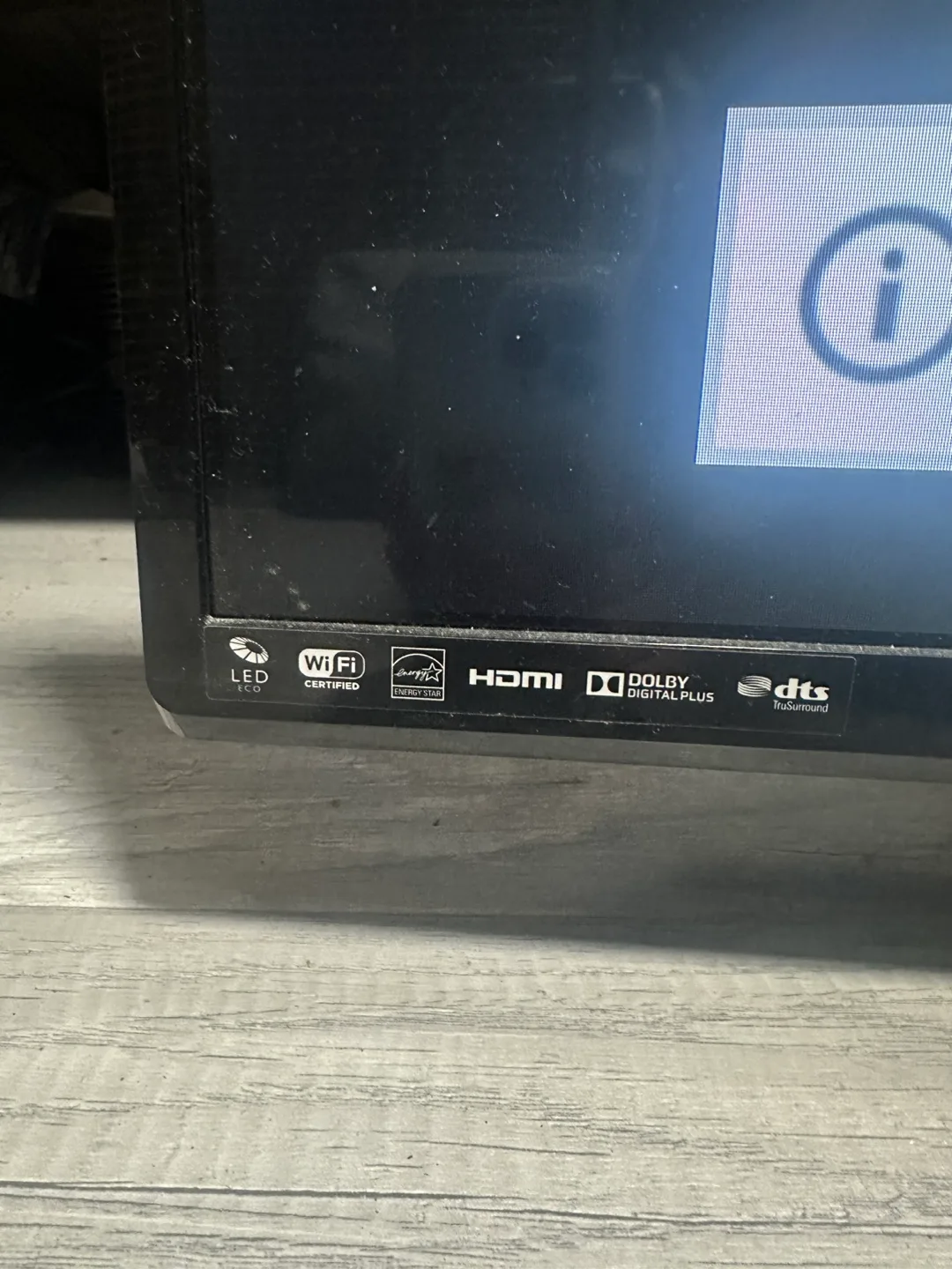 Philips LED HDTV - 32 inch image indicator(2)