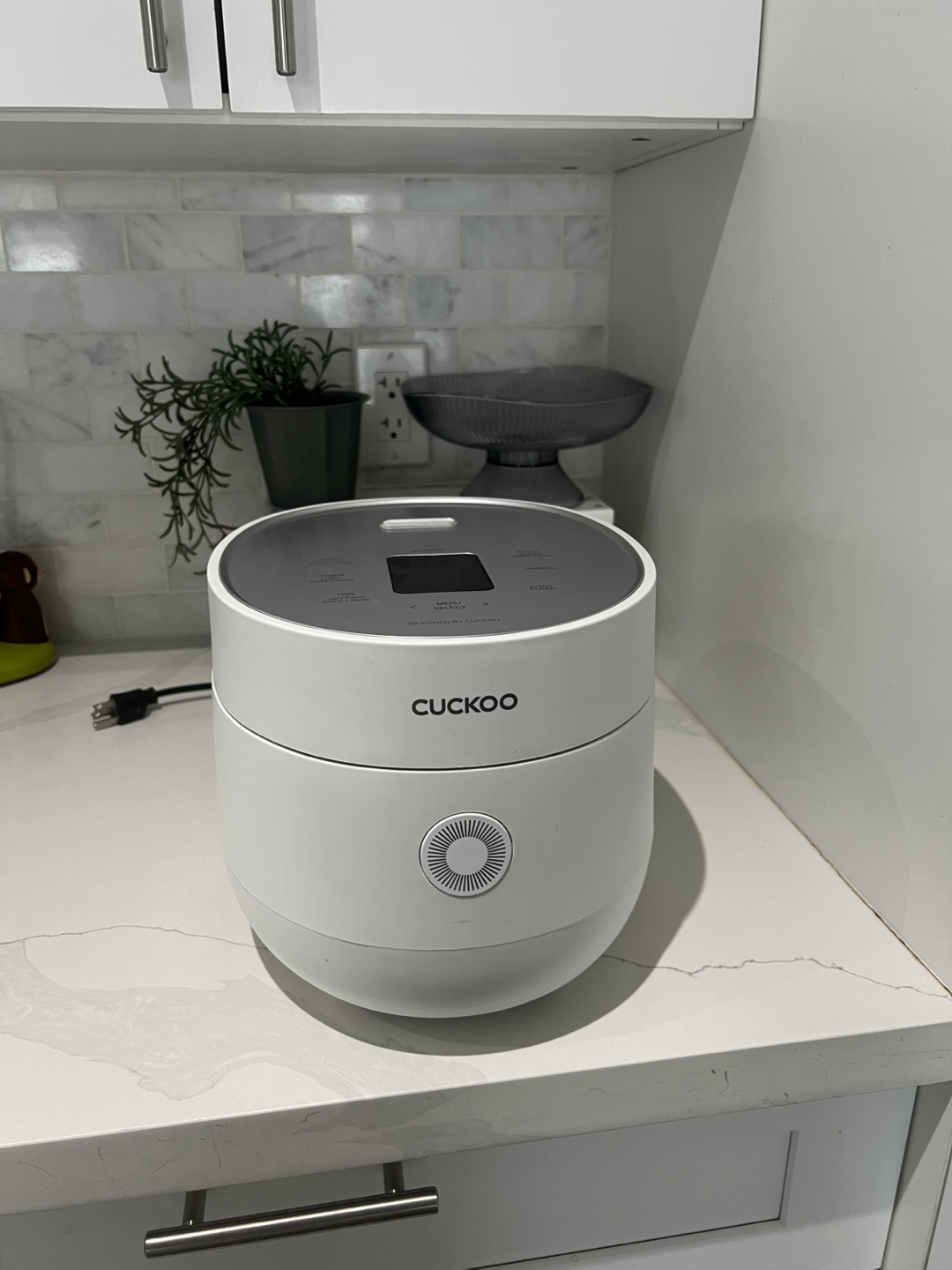 Cuckoo Micom 6 Cup Rice Cooker (CR-0675F)
