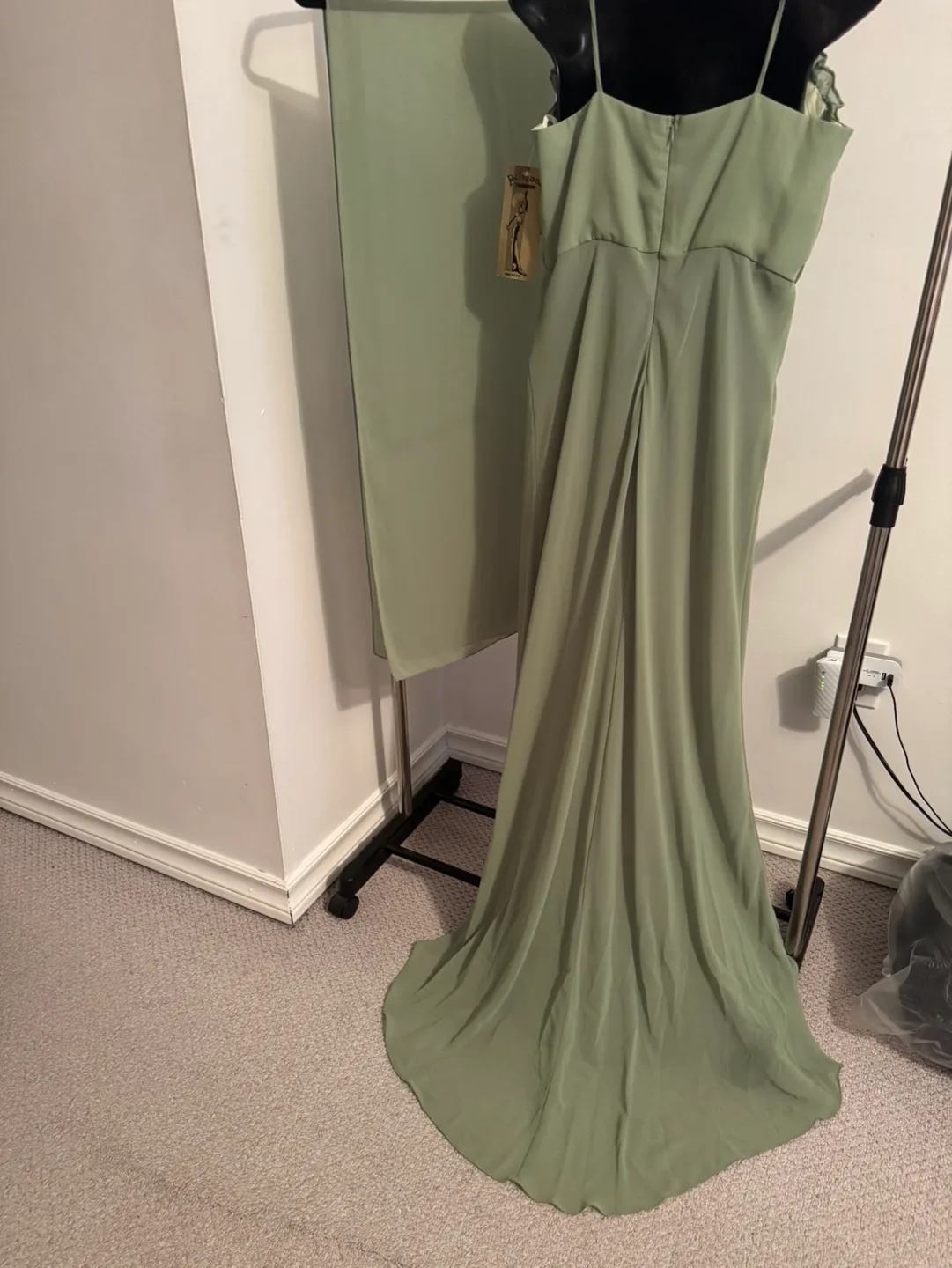 Elegant Sage Green Formal Gown with Matching Shawl image indicator(2)