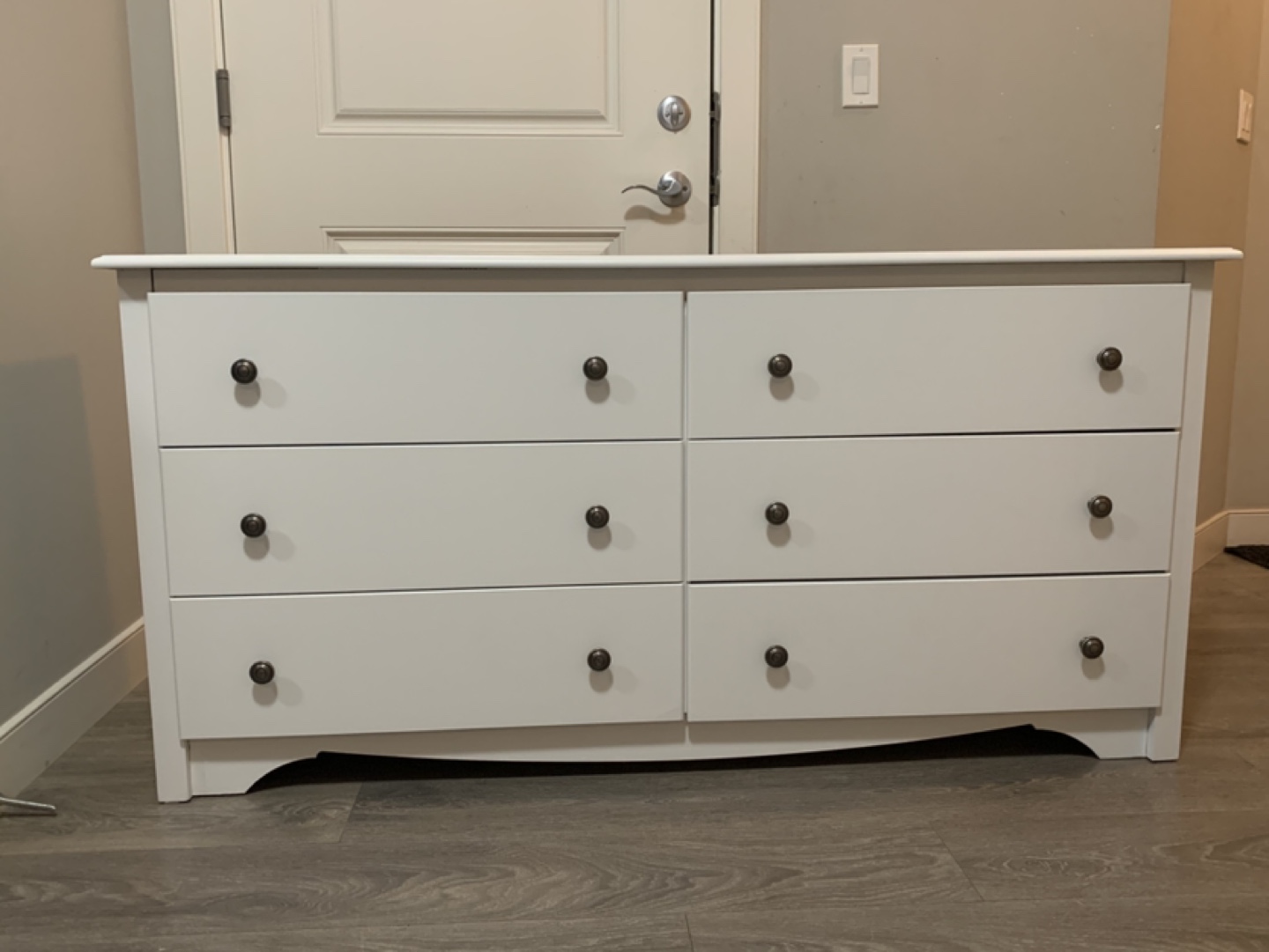 White Six-Drawer Dresser