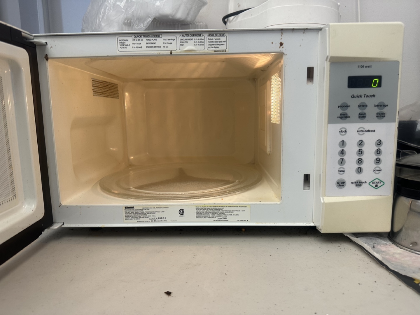 Kenmore 1100-Watt Microwave - photo 2