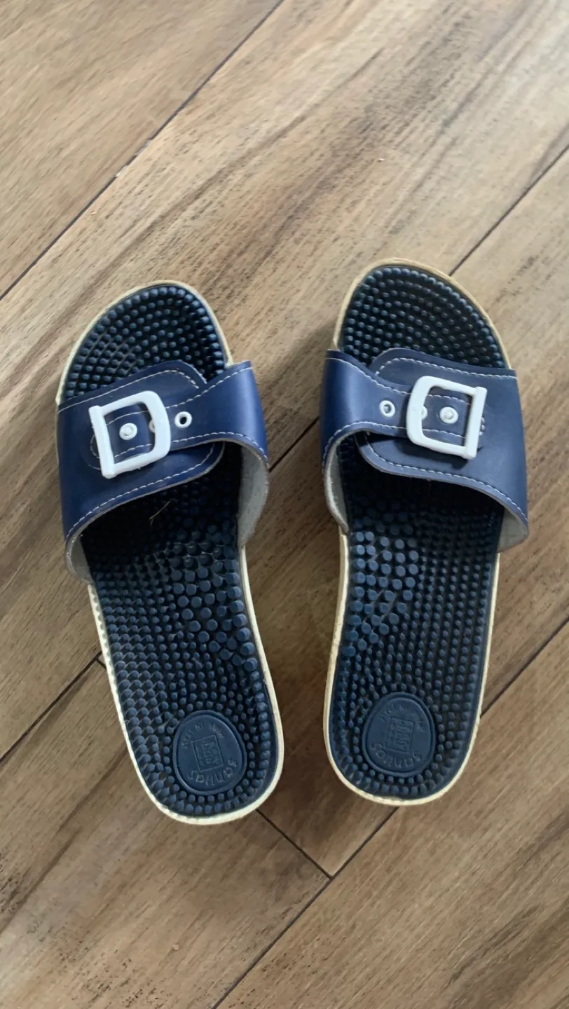 Massage Slippers image indicator(2)