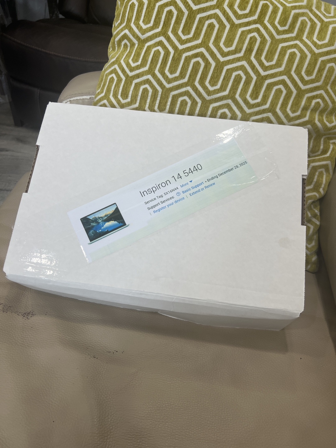Dell Inspiron 14 5440 Laptop - Intel Core i7
