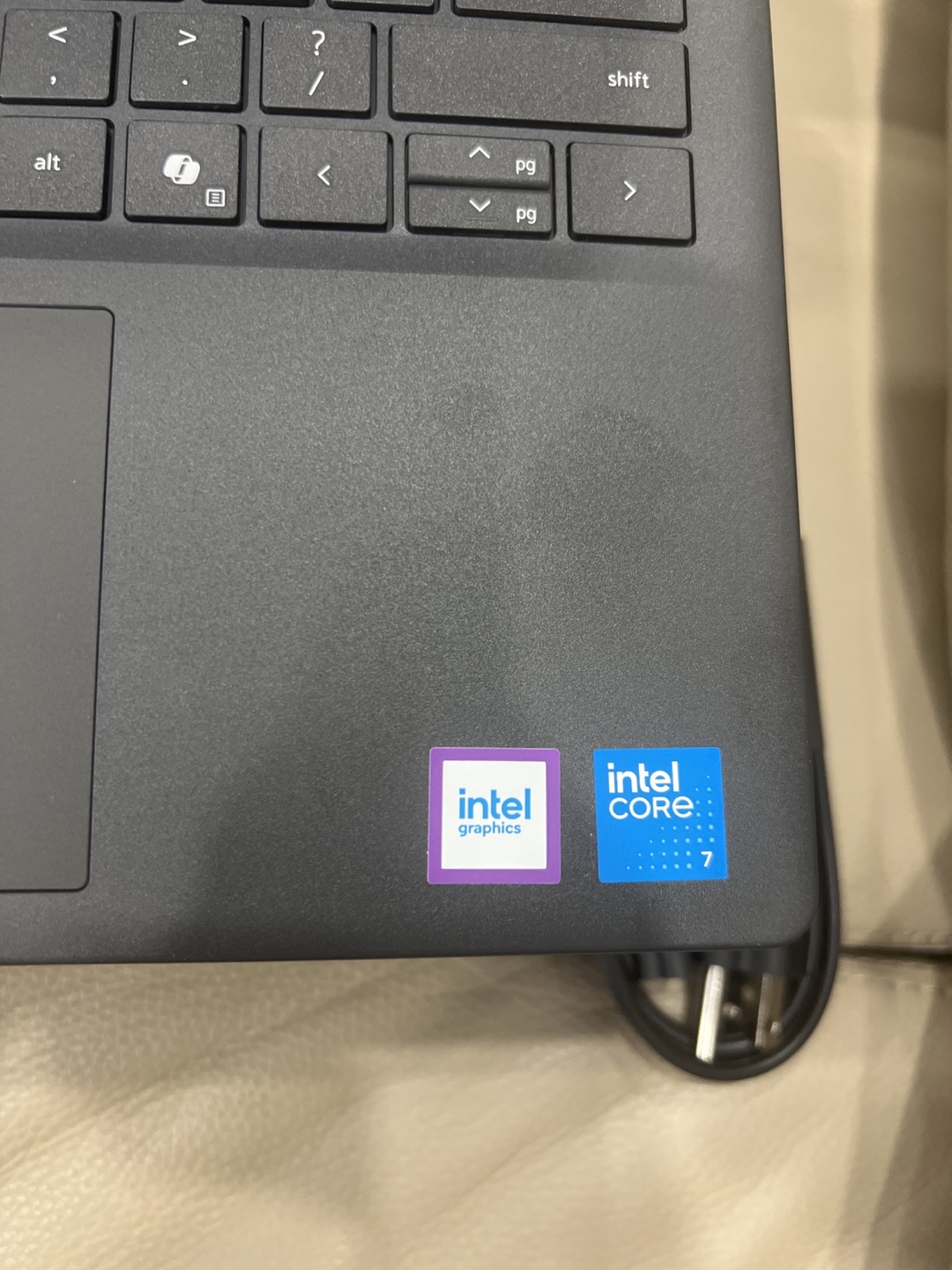 Dell Inspiron 14 5440 Laptop - Intel Core i7 - photo 4