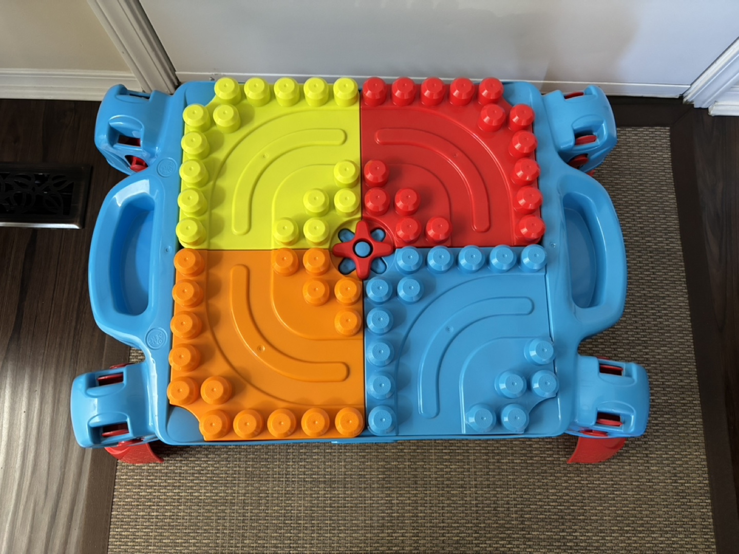 MEGA BLOCKS TABLE WITH BLOCKS - photo 2