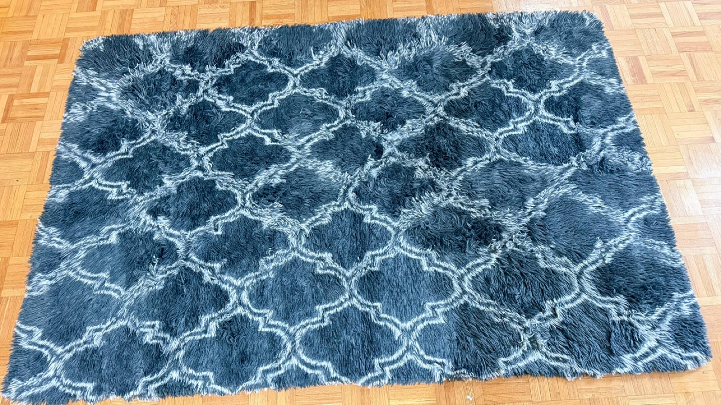 Dark Grey Shag Rug with White Pattern - photo 2