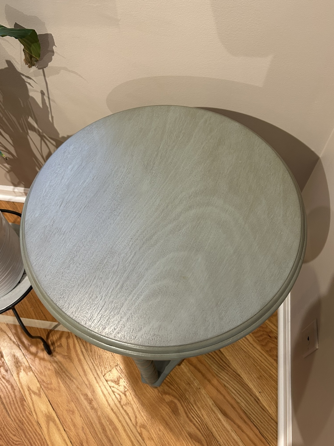 Charming Sage Green Round End Table - photo 2