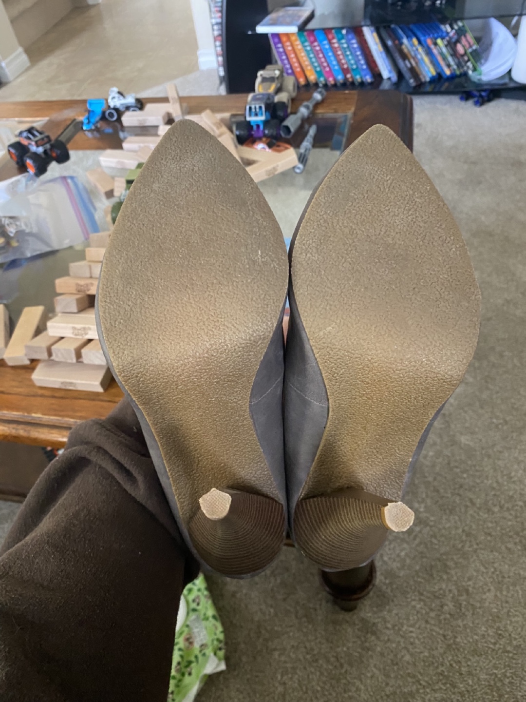 Grey Heels Size 8 - photo 4
