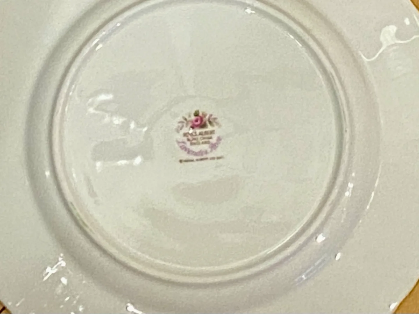 💚 Vintage Royal Albert Lavender Rose Dinner Plate image indicator(2)