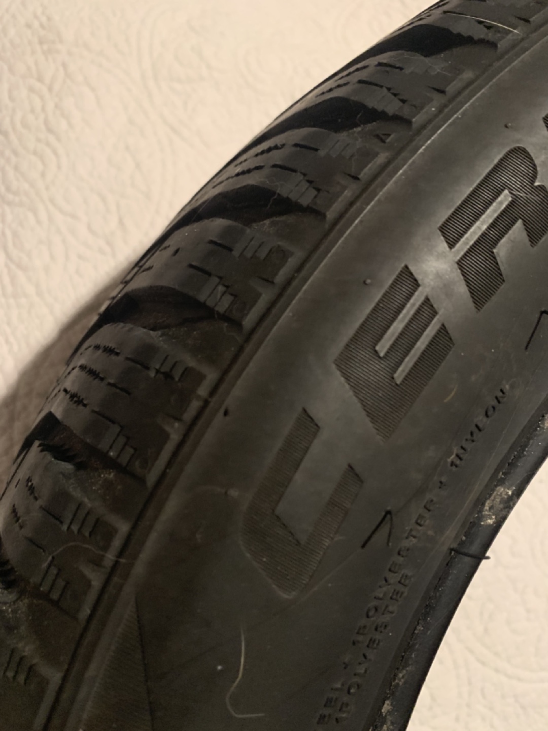 Used CERES 215/55R17 94T Winter Tires
