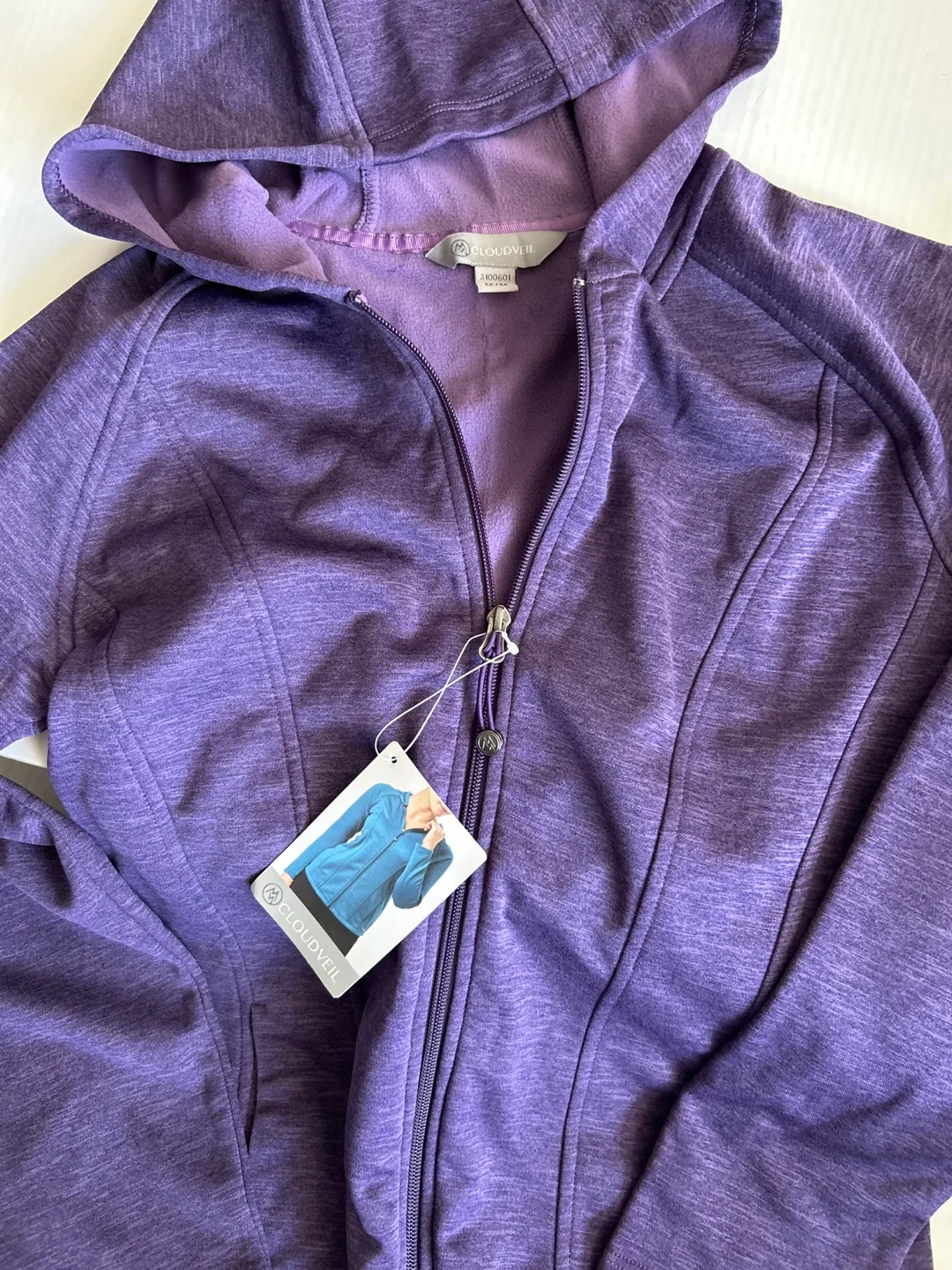 Cloudveil Women's Purple Hoodie - Brand New image indicator(5)