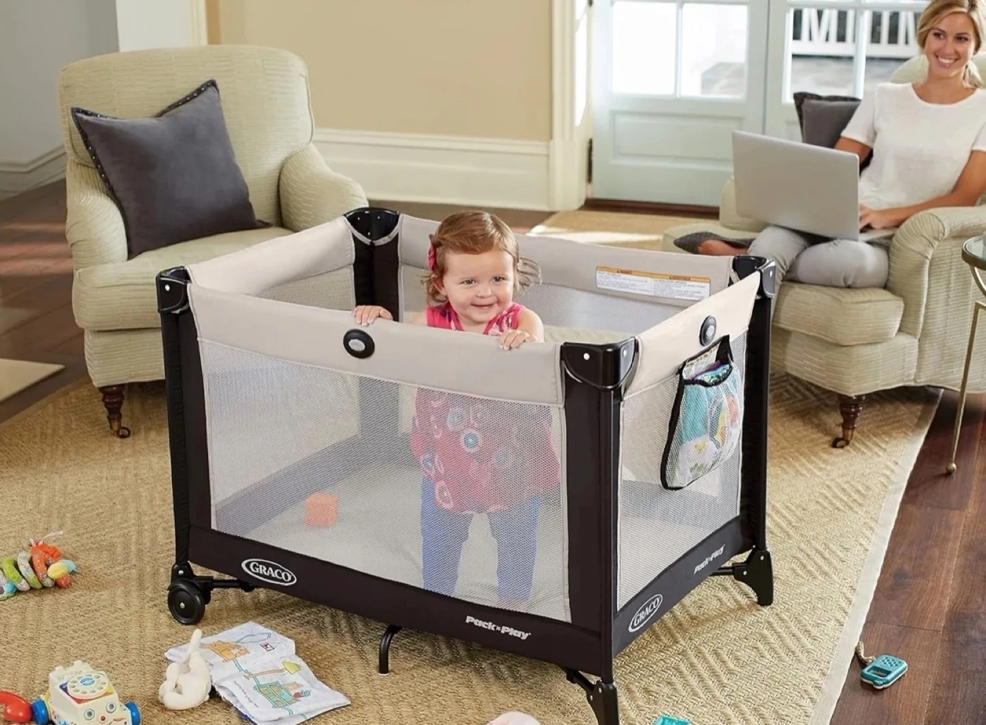 Portable play yard image indicator(3)