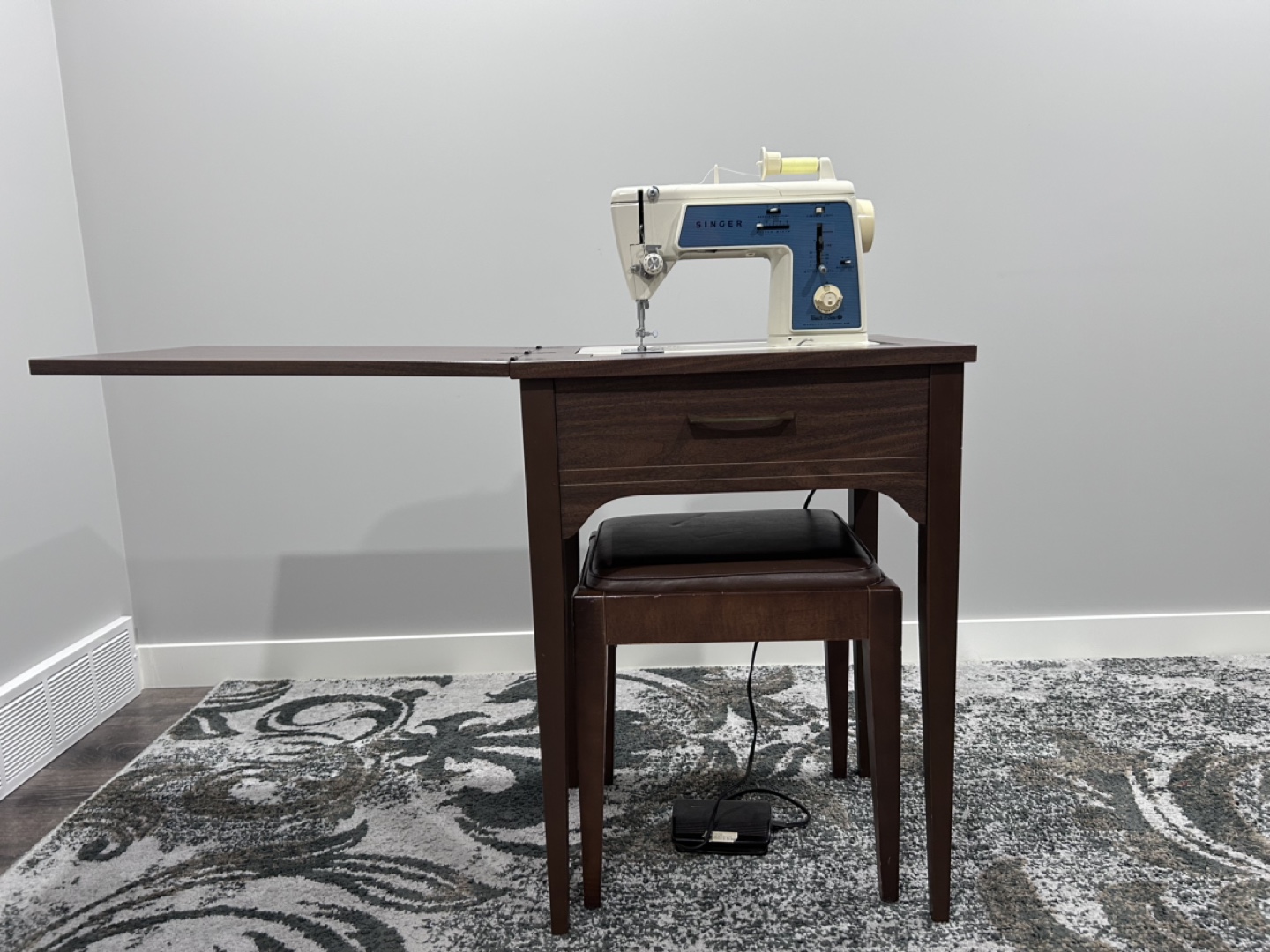Vintage Singer Sewing Machine with Cabinet and Stool