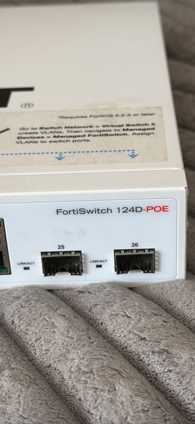 Fortinet FortiSwitch 124D-POE 24-Port Gigabit Ethernet Switch 💚 - photo 2