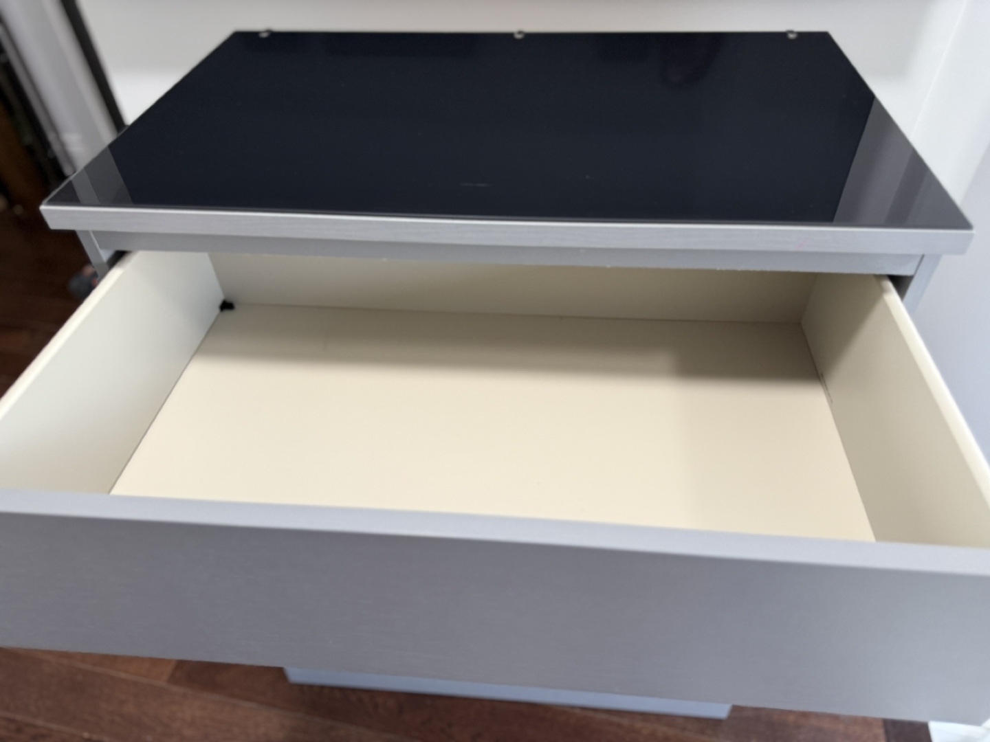 4-Drawer dresser ikea  - Grey - photo 5