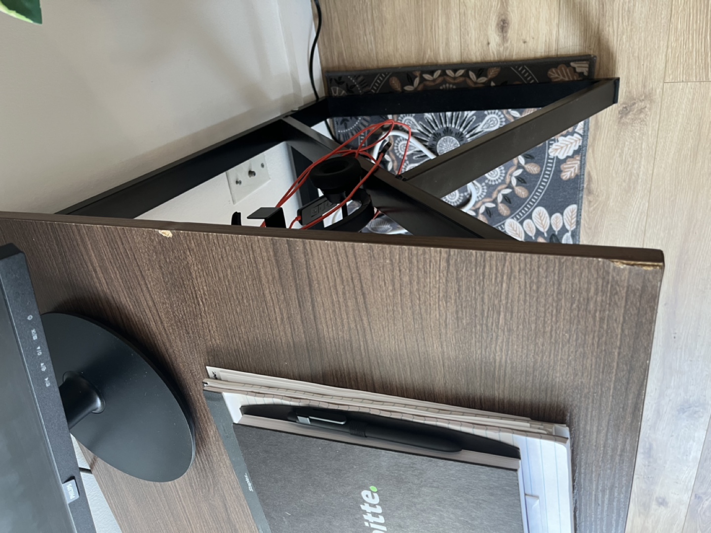 Computer Desk with Black Metal Frame - photo 3