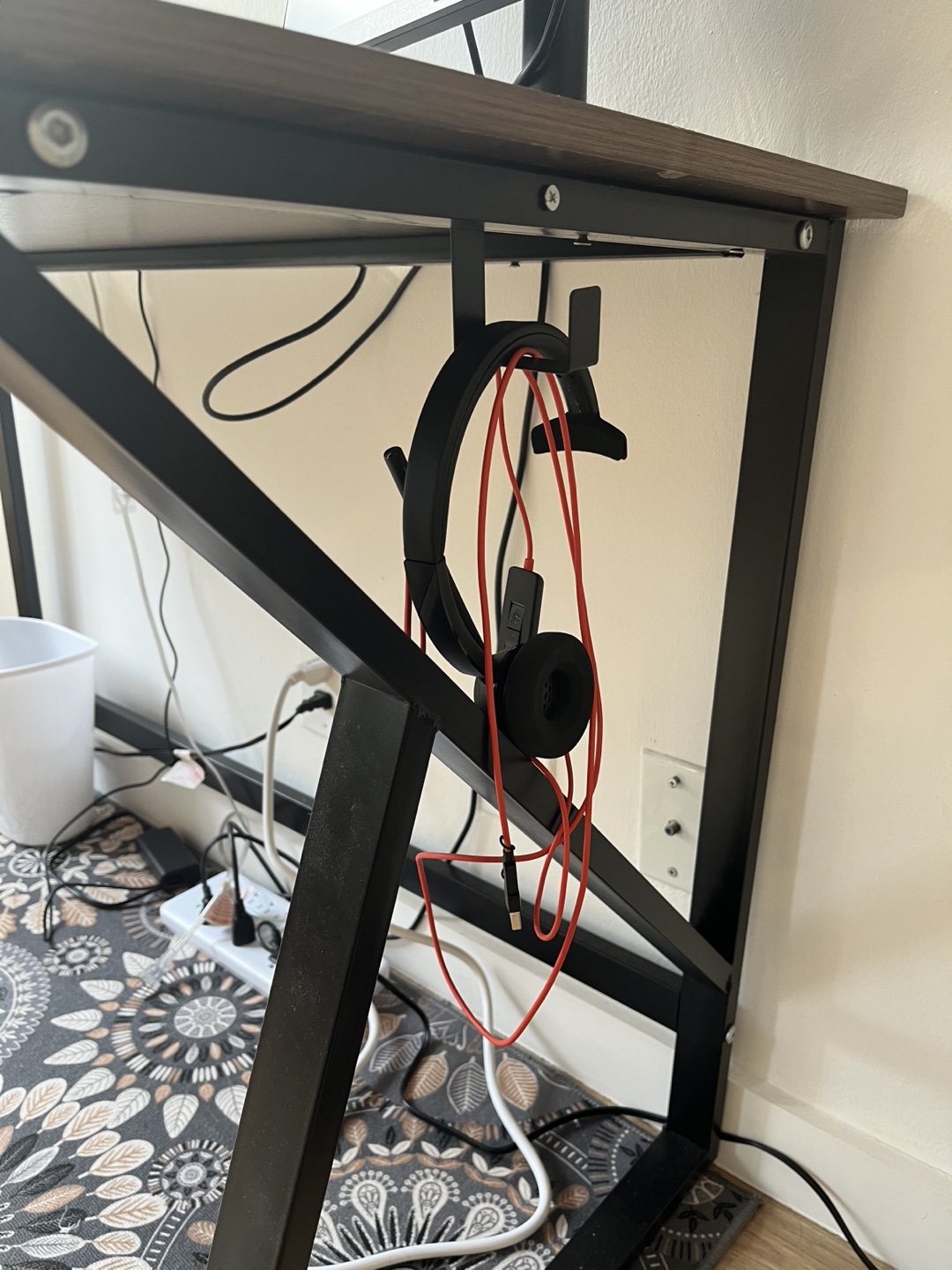 Computer Desk with Black Metal Frame - photo 5