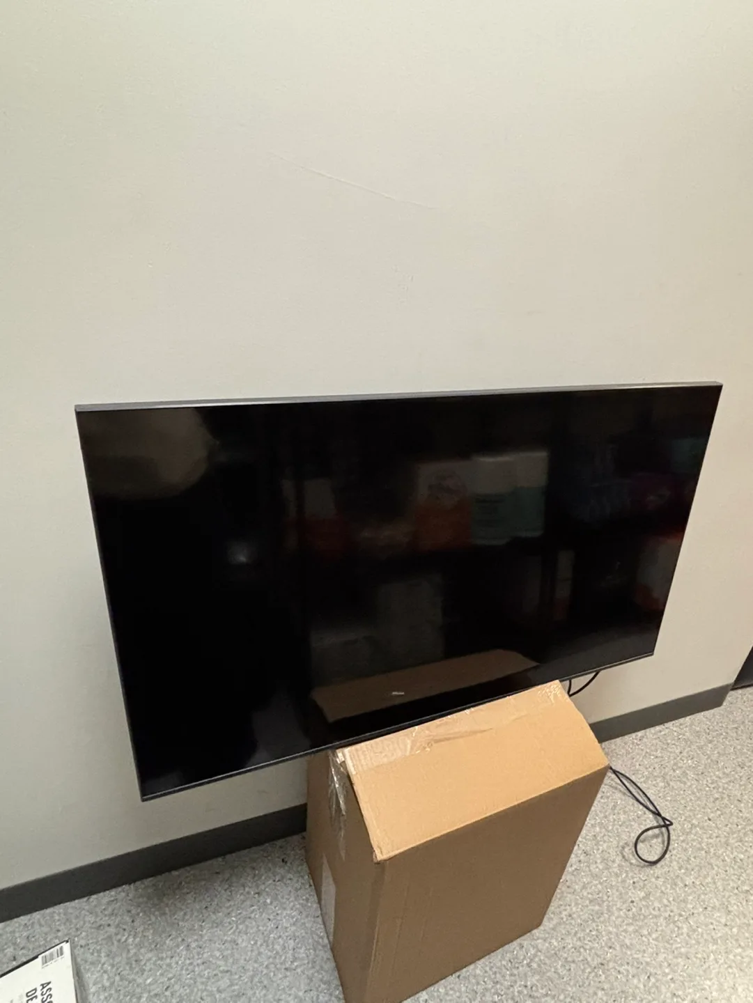 Samsung 43 inch QLED Smart TV - UN50Q60RAFXZC