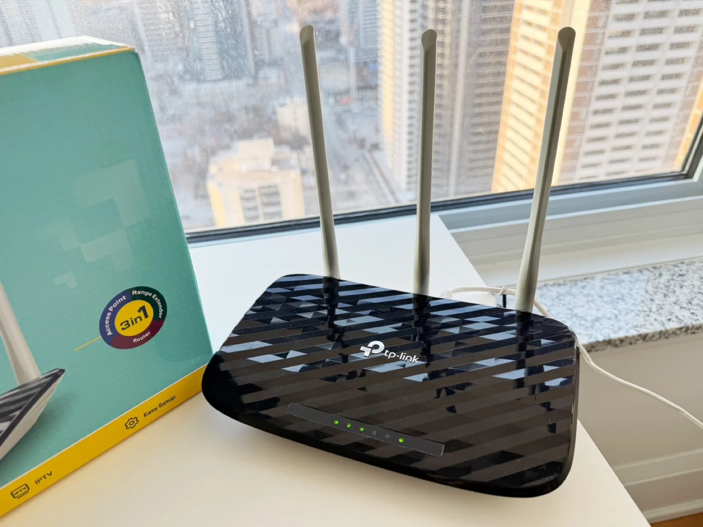TP Link Dual Band Router - AC750 Wireless thumbnail