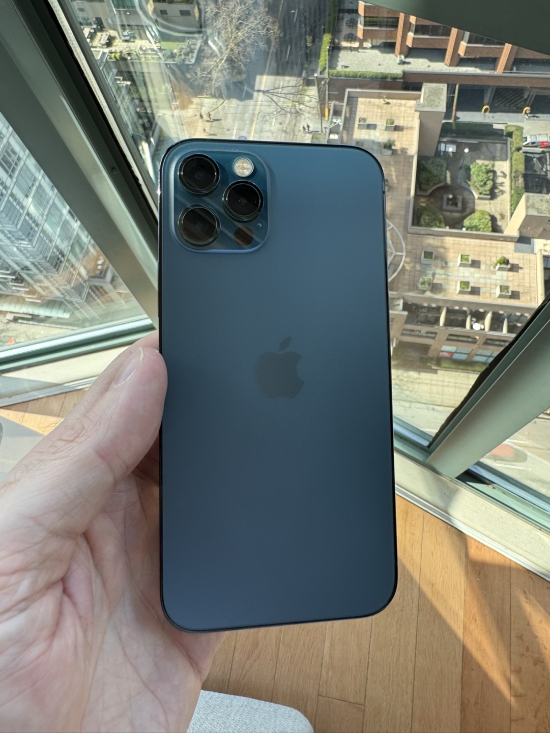 iPhone 12 Pro 128 GB Pacific Blue - photo 2