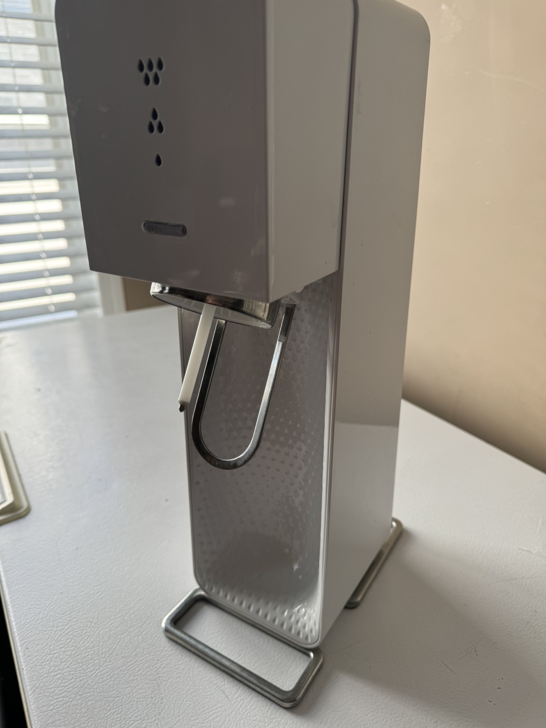 SodaStream Sparkling Water Maker - photo 2