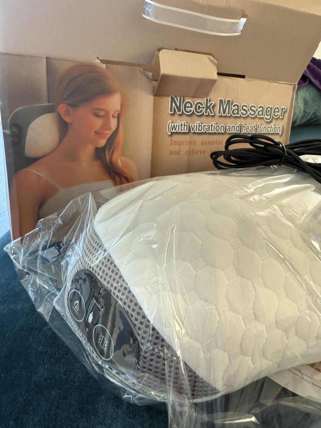 Pillow Neck Massager - photo 2