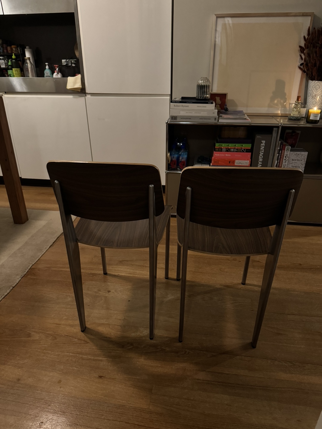 Pair of Mid-Century Modern Style Dining Chairs - photo 2