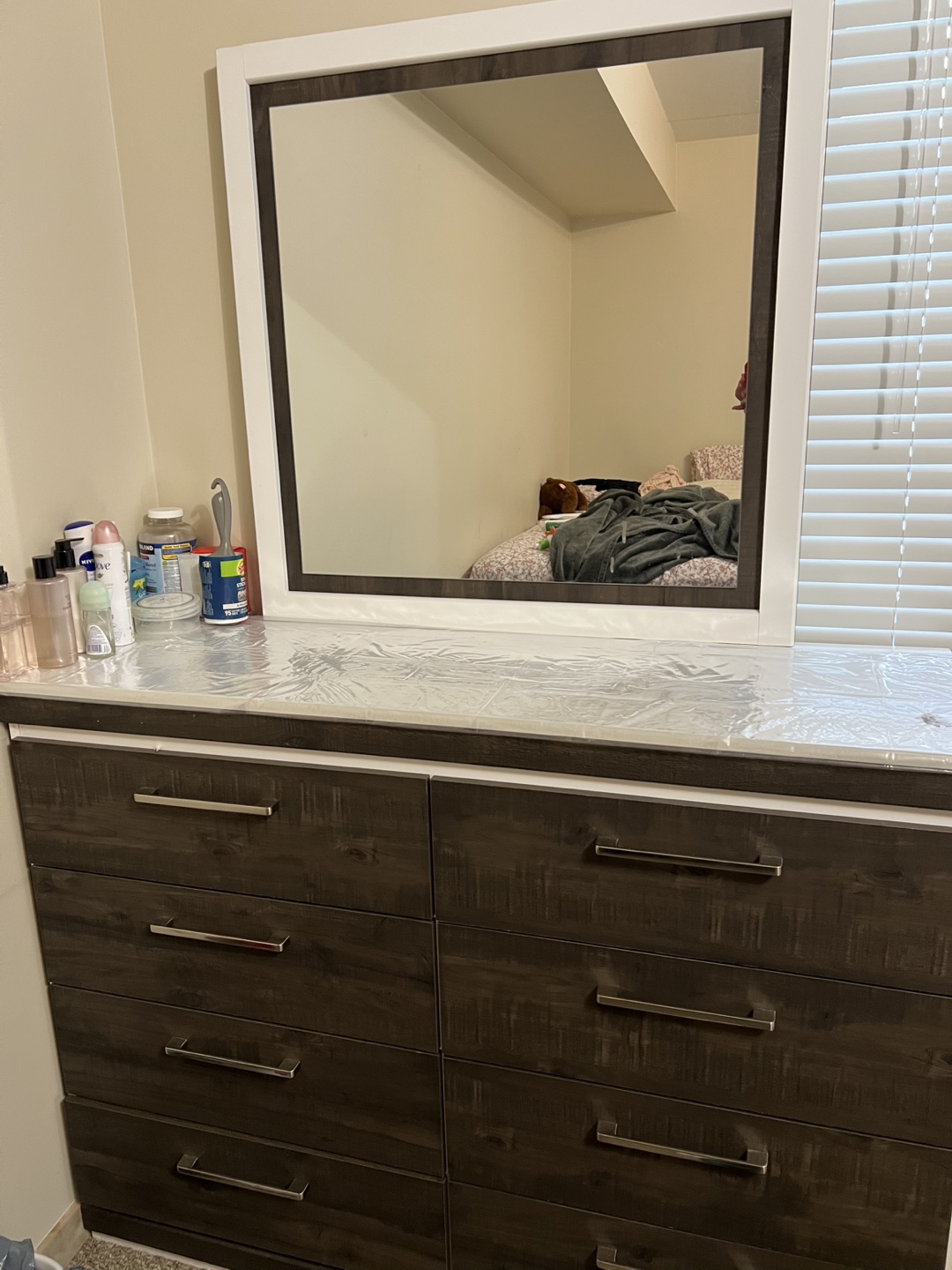 Modern dresser with mirror - photo 3