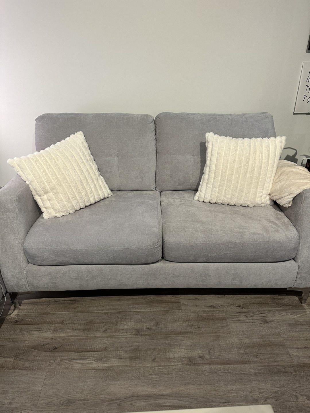 Sofas need to go ASAP (open to negotiation) - photo 4