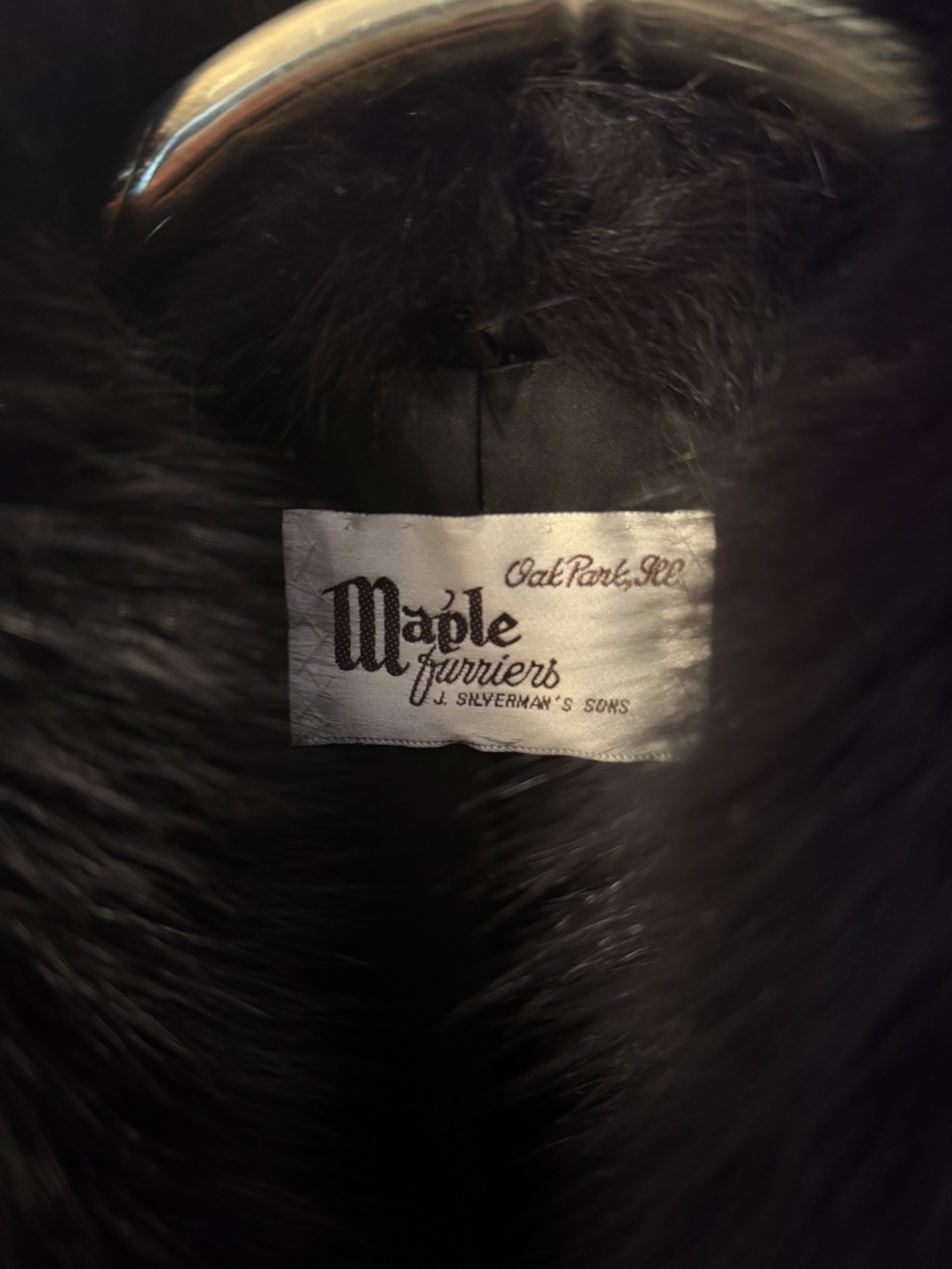 Vintage Maple Furriers Mink Fur Coat with Fox Collar - photo 2