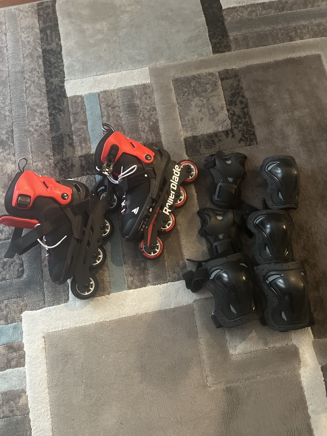 Rollerblades with protective gear