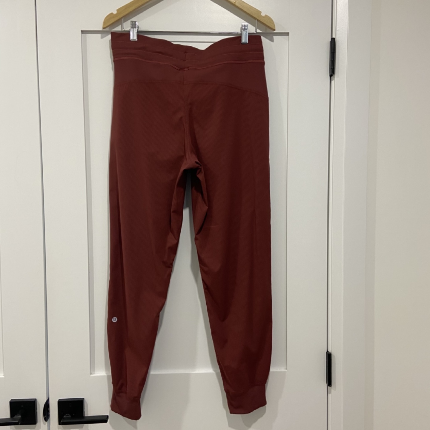 Size 10 Lululemon Dance Studio Joggers - photo 4
