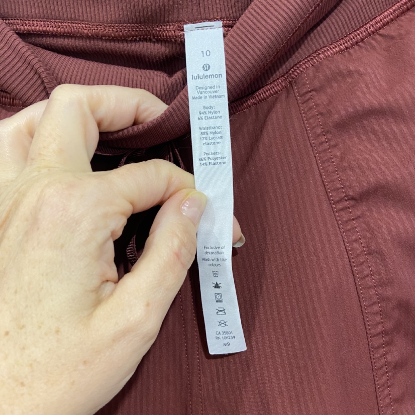 Size 10 Lululemon Dance Studio Joggers - photo 3