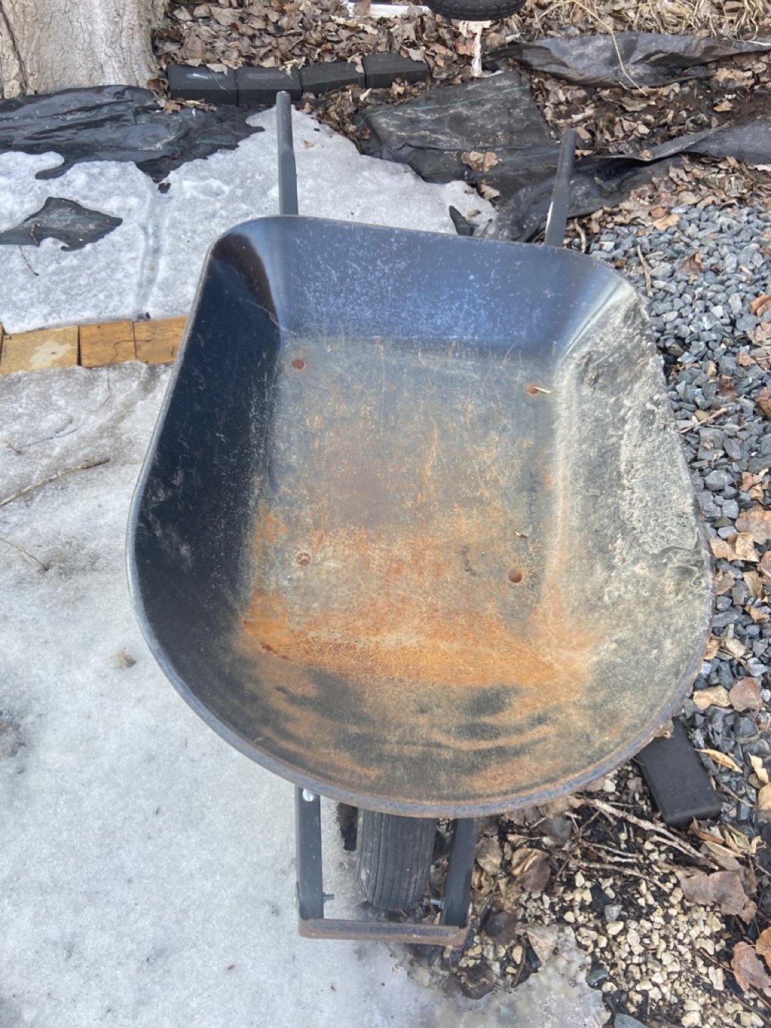 Wheelbarrow - photo 2