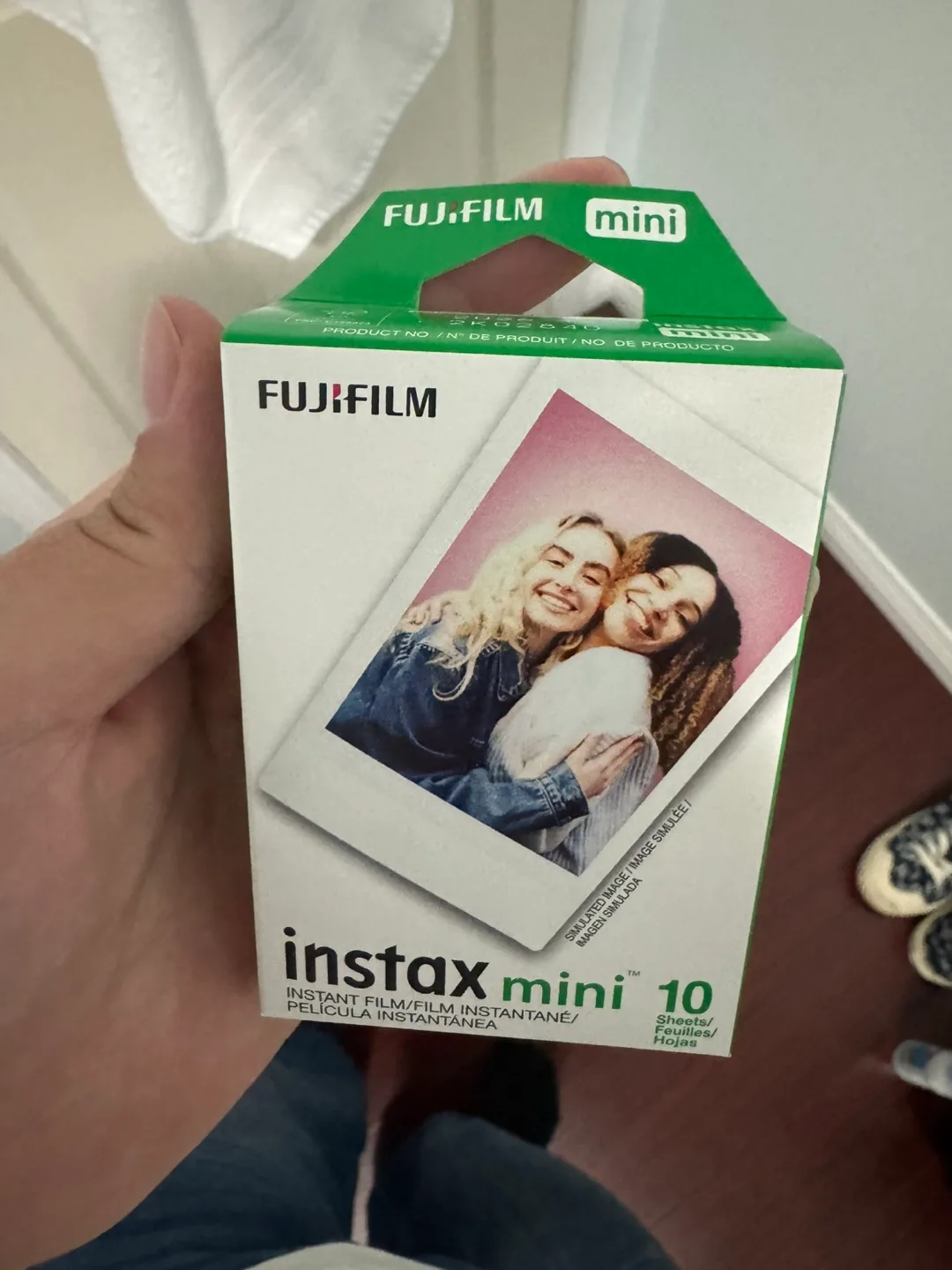 Fujifilm Instax Mini Film thumbnail