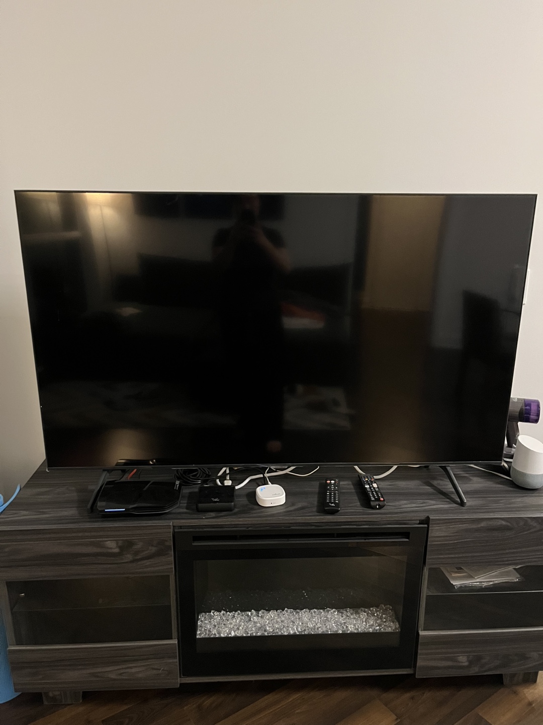 Samsung 58"  4K UHD Smart TV - photo 2